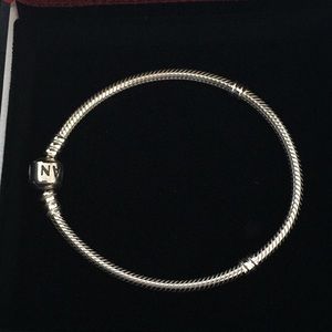 Pandora silver bracelet, never worn!